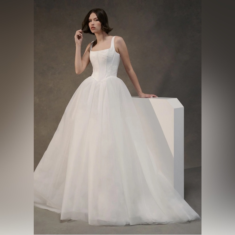 NWT size 12 Erivo Wedding Dress by Anne Barge